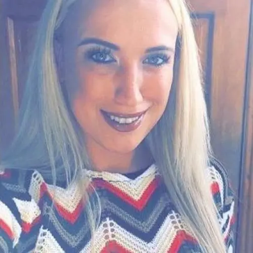 blondecarooo image 2